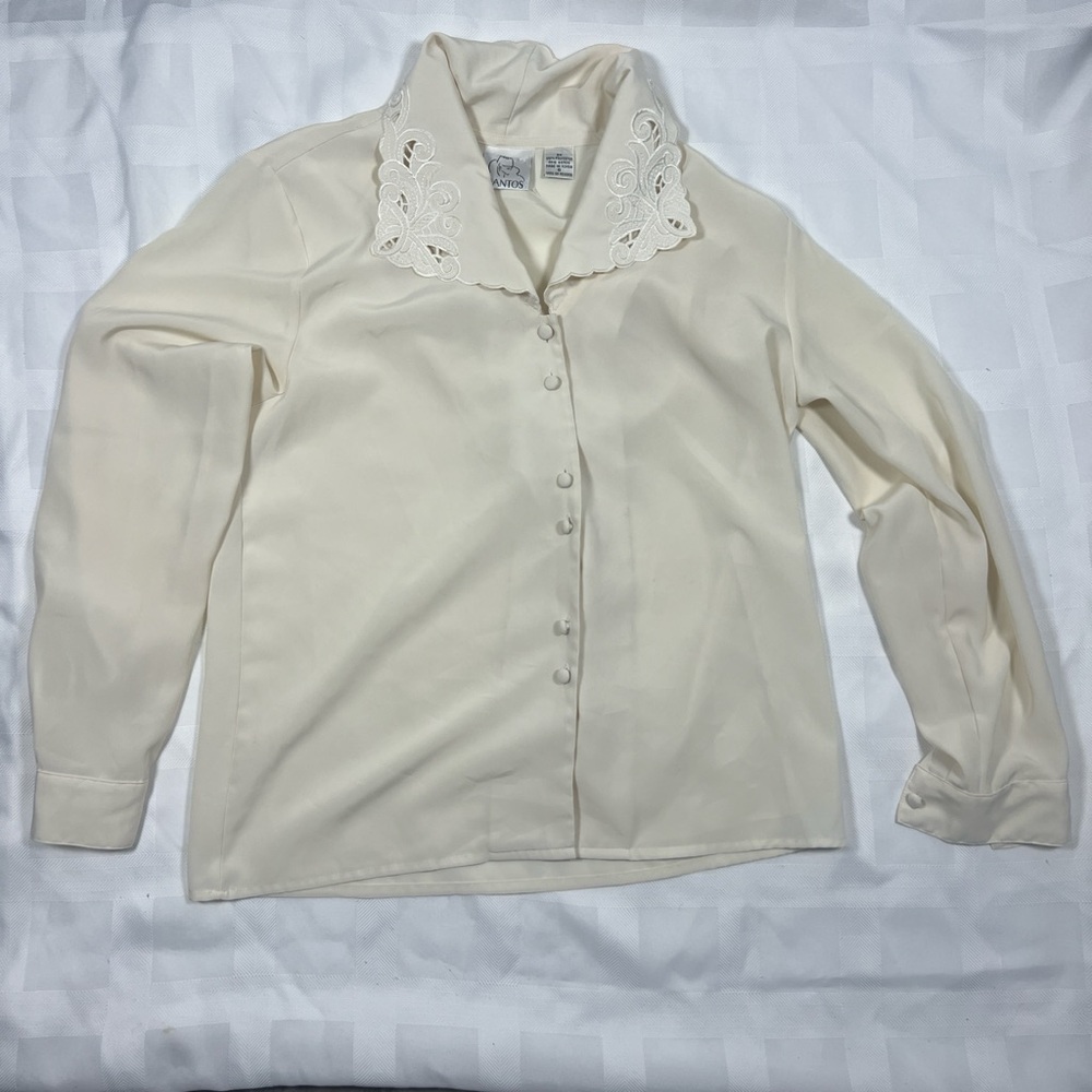 Gantos Blouse Size 6 Cream Button Down Shirt with Lace Detail Casual Vintage